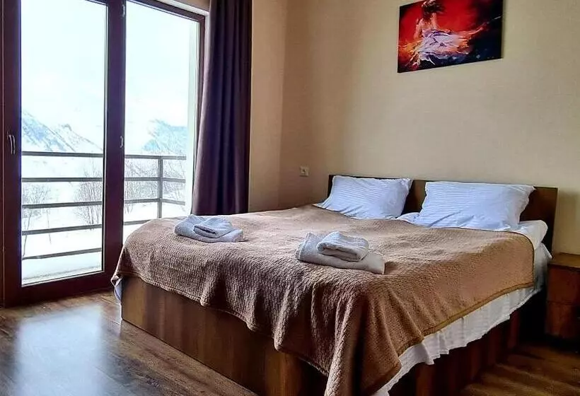 پانسیون Gudauri Guest House Lane