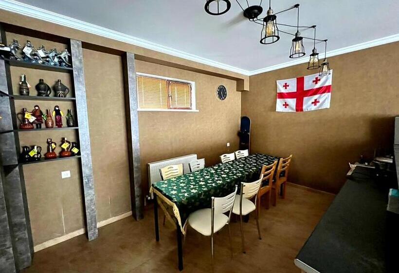 پانسیون Gudauri Guest House Lane