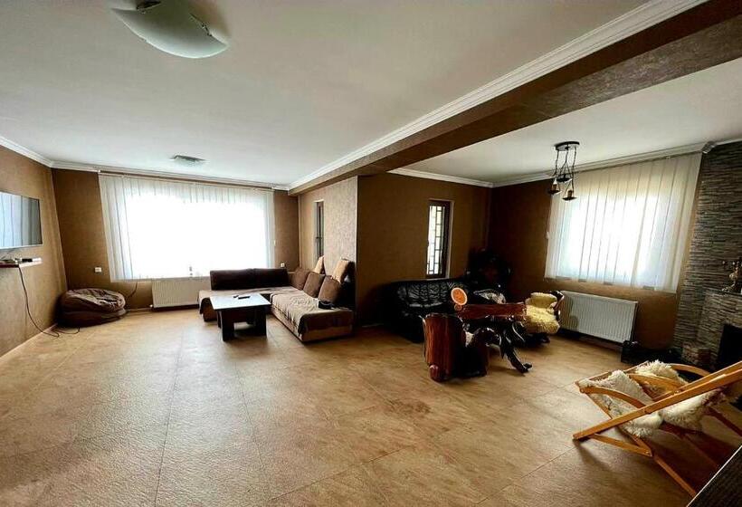 پانسیون Gudauri Guest House Lane