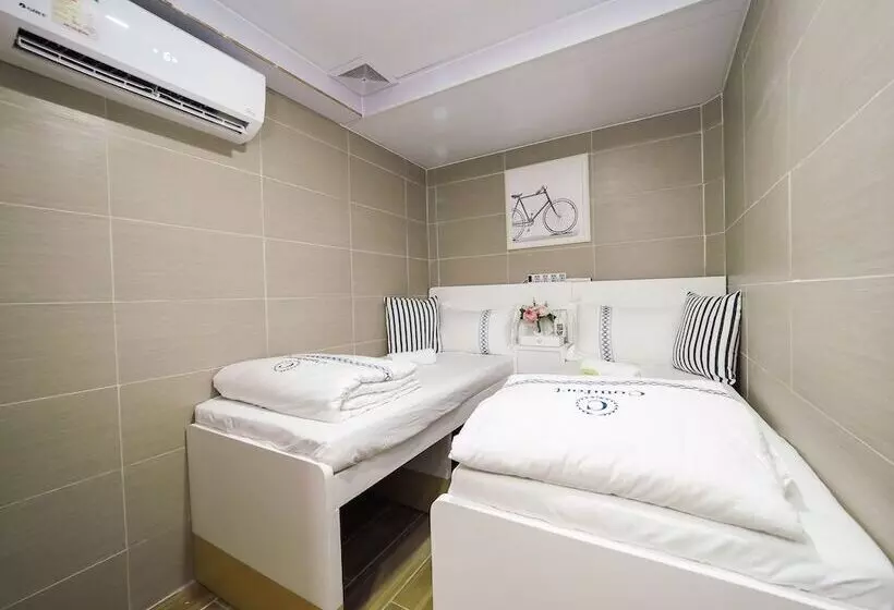 پانسیون Hk International Hostel