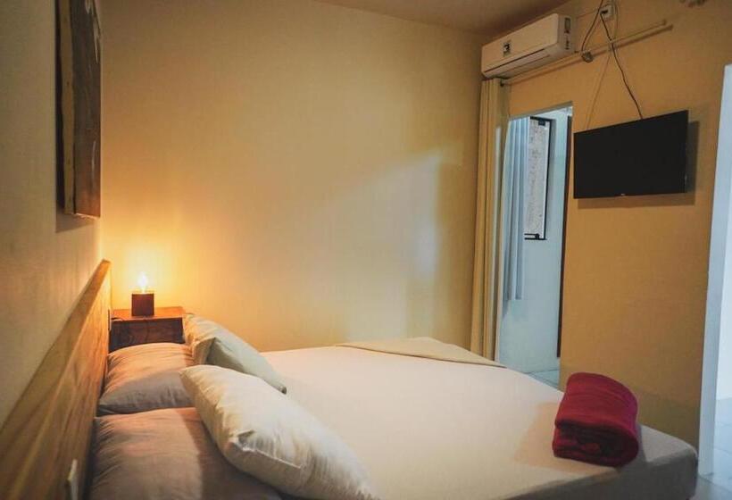 펜션 The Embau Lofts