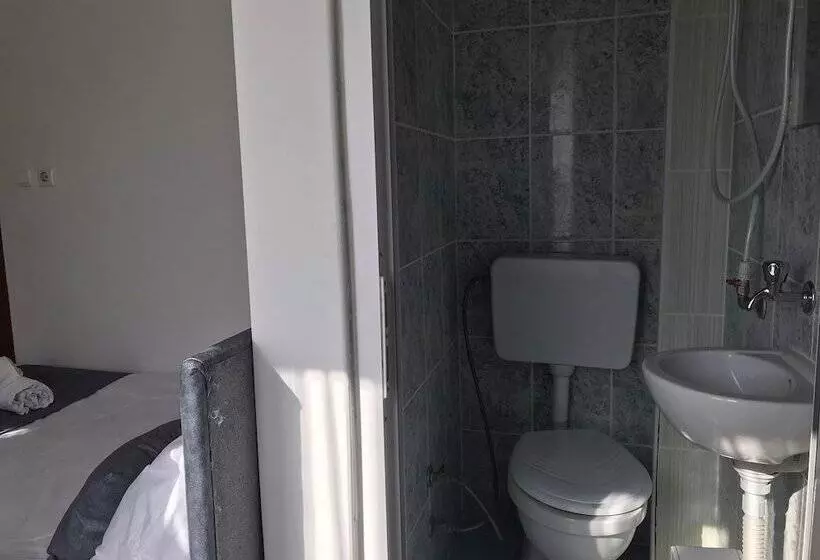 Zeytin Otel Edremit