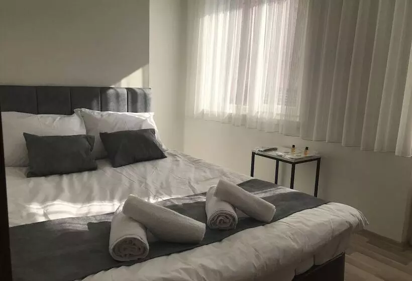 Zeytin Otel Edremit