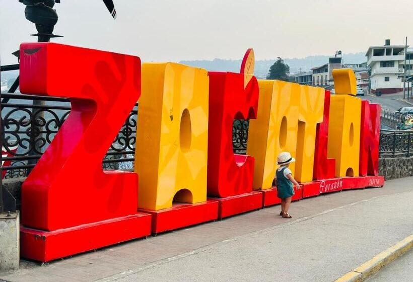 ユースホステル Posada Naím