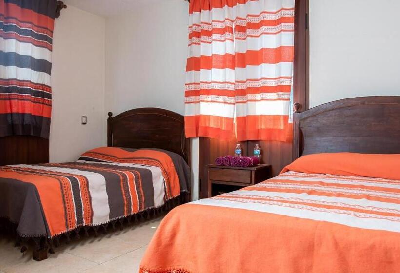 ユースホステル Posada Naím