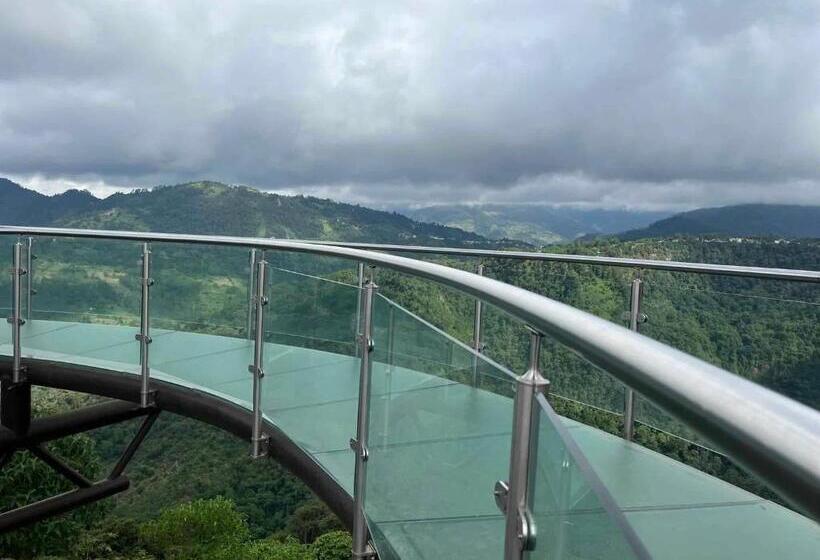 ユースホステル Posada Naím