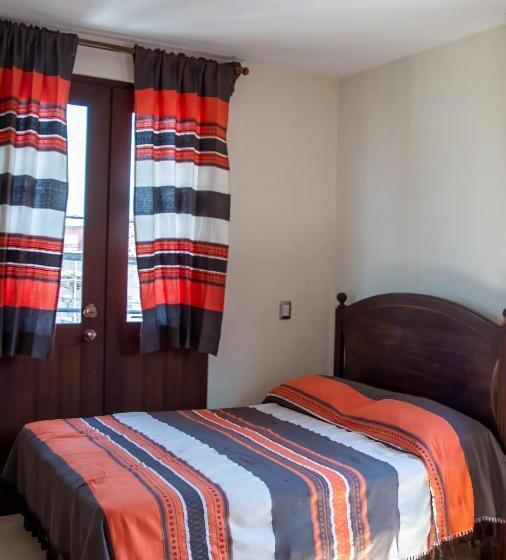 ユースホステル Posada Naím