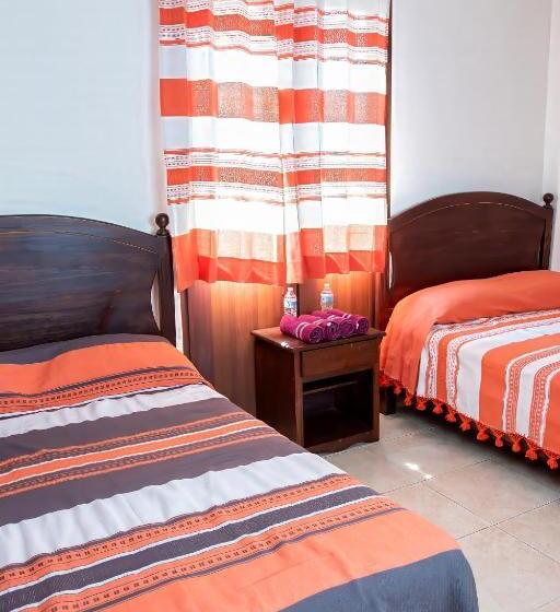 ユースホステル Posada Naím