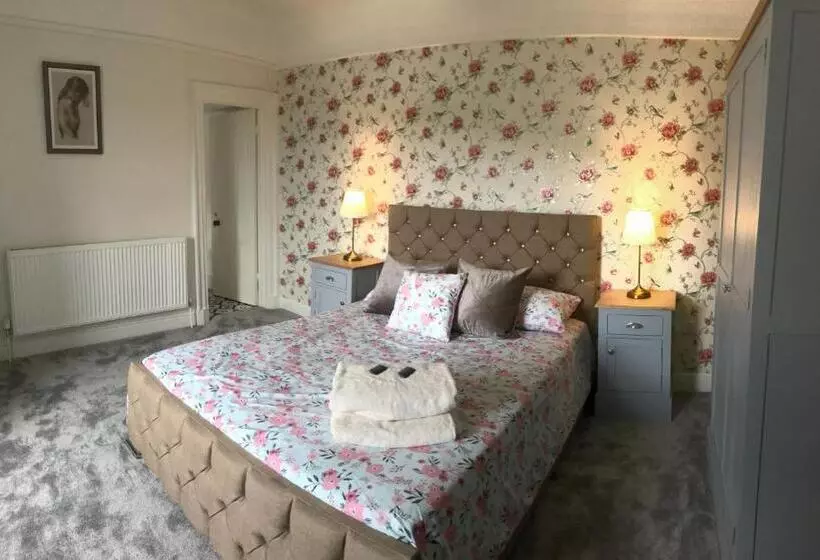 Aamiaismajoitus (B&B) Dol Llan Mansion