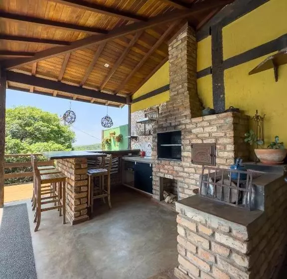 Aamiaismajoitus (B&B) Reduto Do Alto