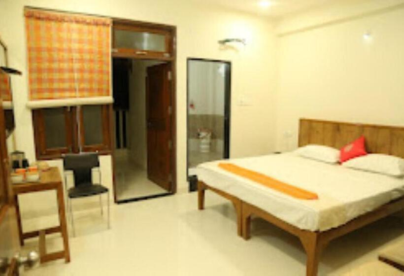 فندق Aamantran@fortmaheshwar,maheshwar