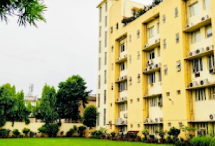 בית מלון כפרי Bombay Inn Cuttack