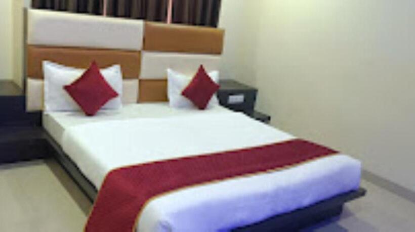 호텔 Devraj Palace,maheshwar