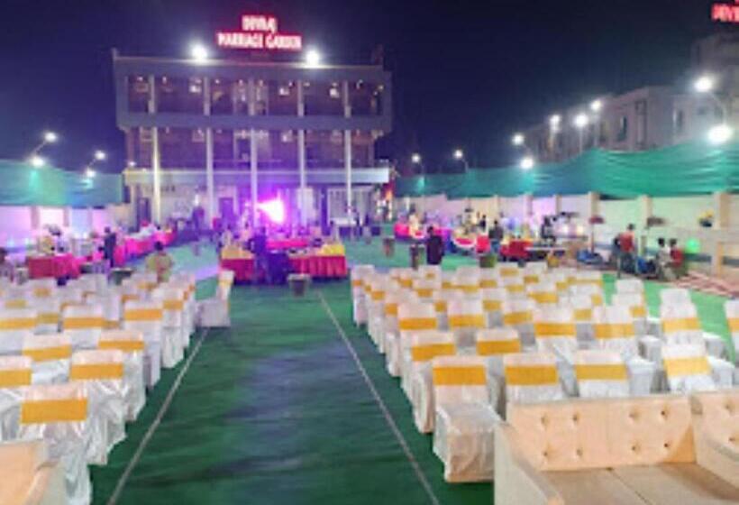 호텔 Devraj Palace,maheshwar