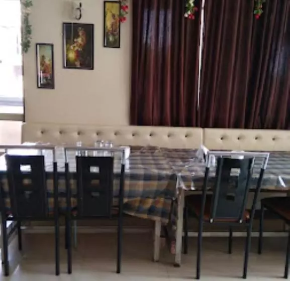 ホテル Devraj Palace,maheshwar