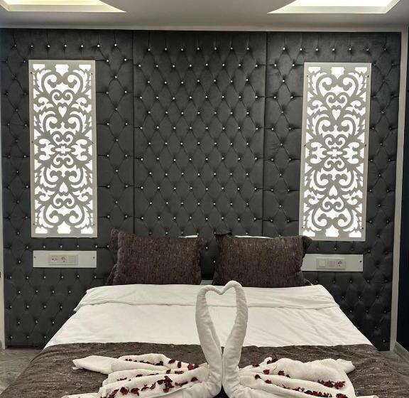 호텔 Golden Rose Deluxe