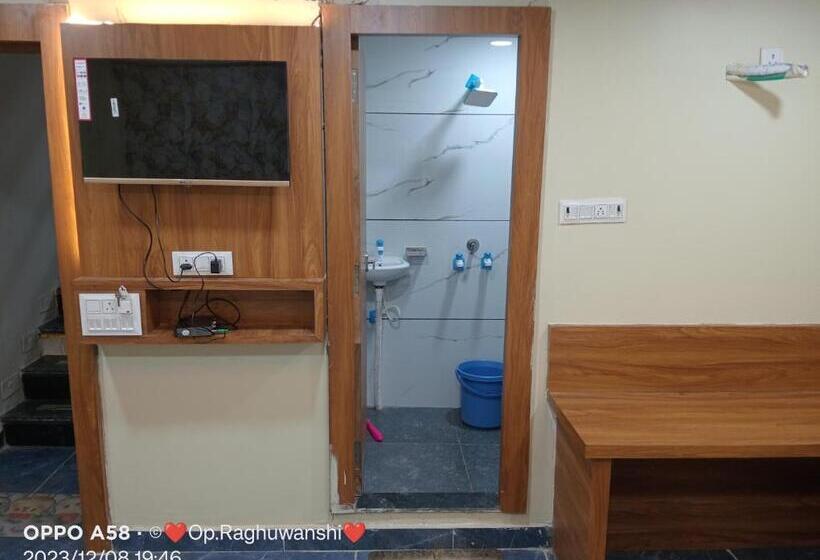 هتل Nx Gupta Avenu