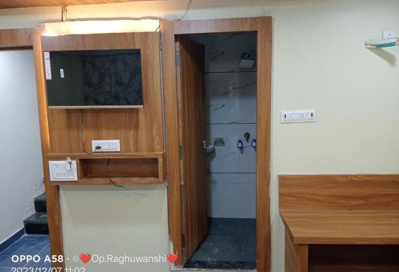 هتل Nx Gupta Avenu