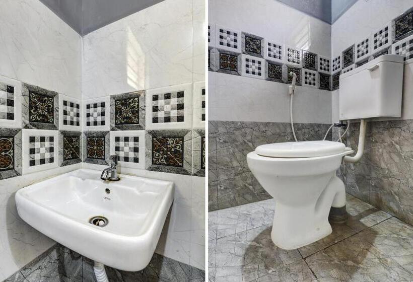 호텔 J.b. Boarding And Lodging