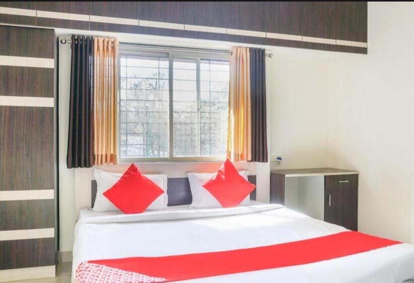 Hotel The Guest House