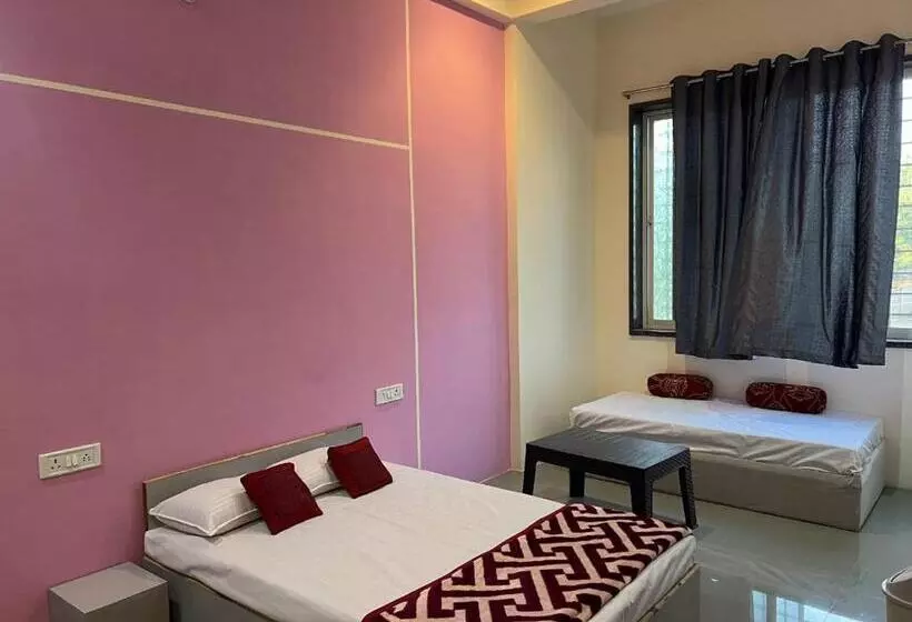 Hotelli The Villa,sanawad