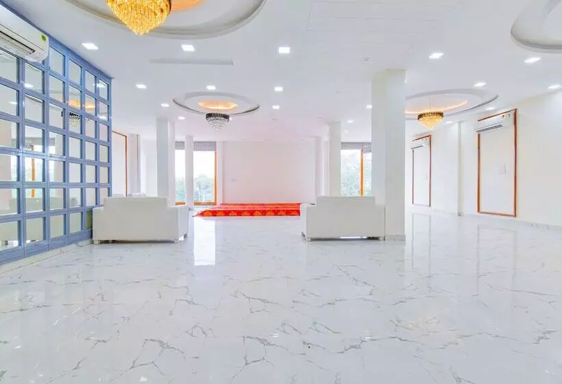 ホテル Vibha Palace