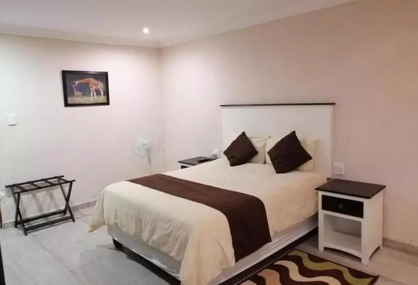 ペンション Kanyane Lodge