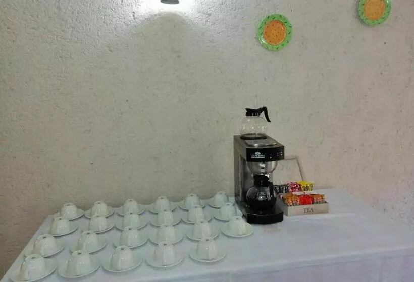 ペンション Kanyane Lodge