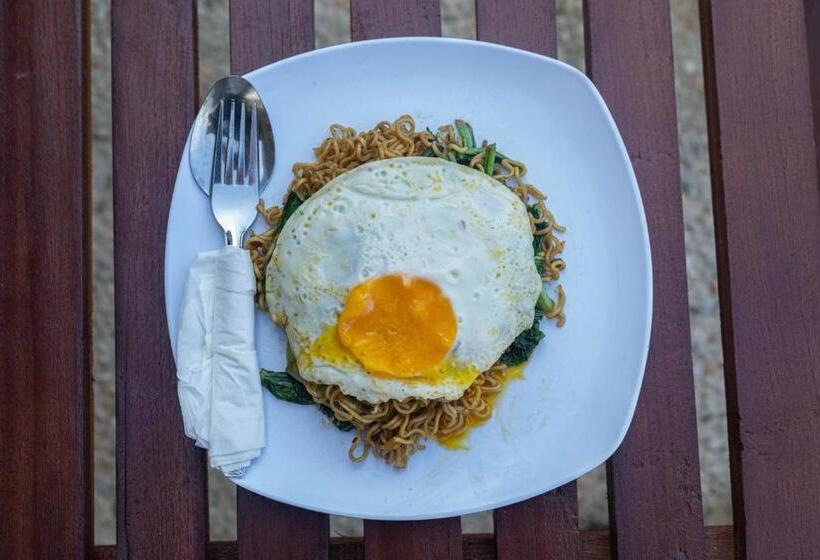 펜션 Melati Guest House Nusa Penida