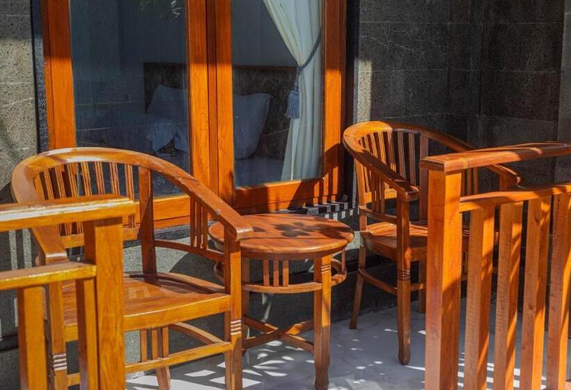 펜션 Melati Guest House Nusa Penida