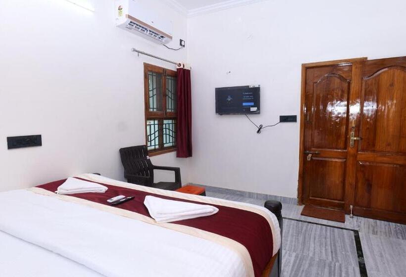 Pensjonat Sris Guest House