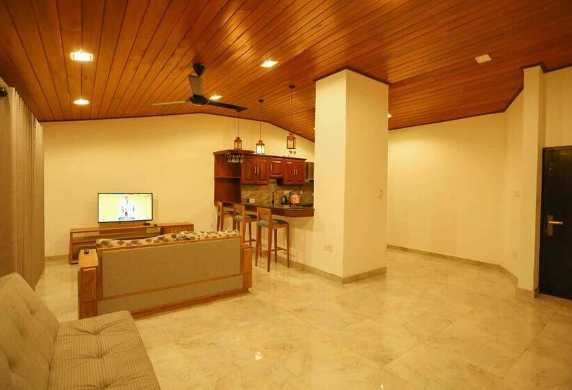 펜션 Thisath Villa