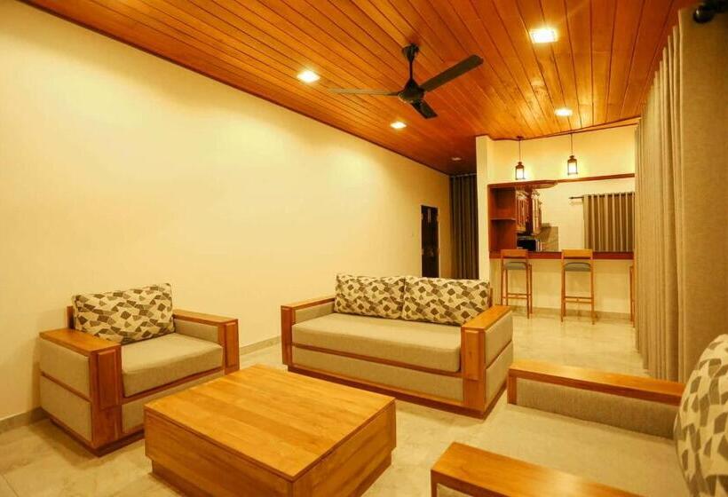 펜션 Thisath Villa