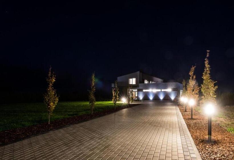 پانسیون Villa Orchidea