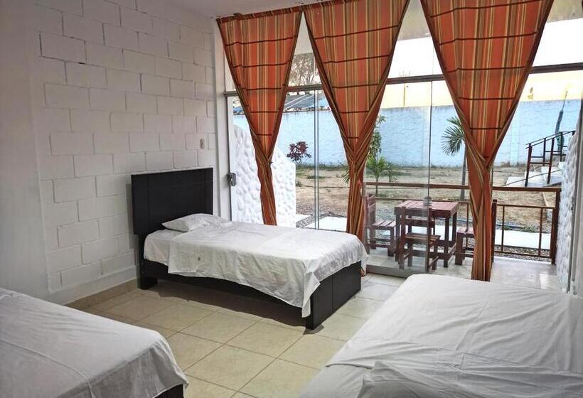 بنسيون Zorritos Backpakers