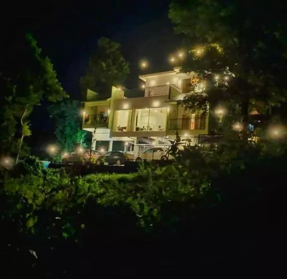 リゾートホテル Chempra Peak View Private Pool Villa
