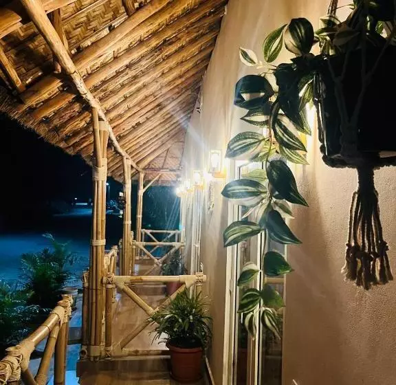 ユースホステル The Boho Chalet