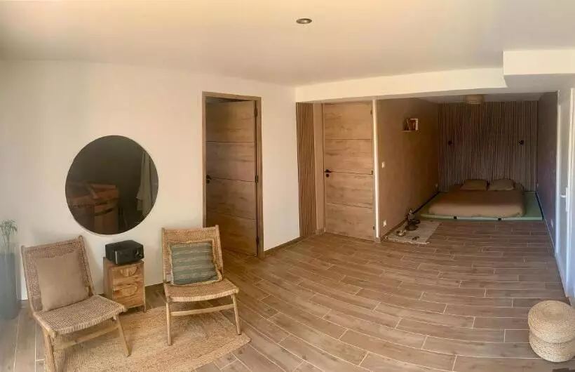 Aamiaismajoitus (B&B) Chambre D’inspiration Japonaise