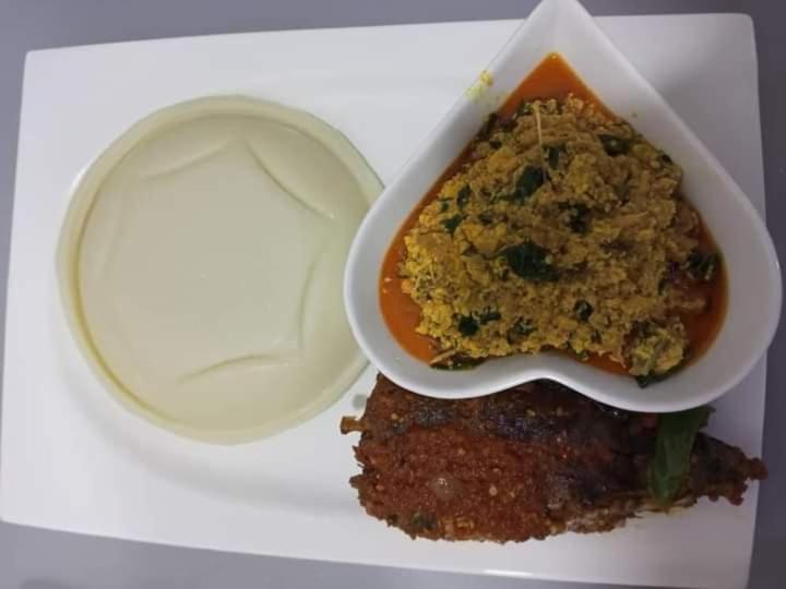 Benington Hotel And Suites