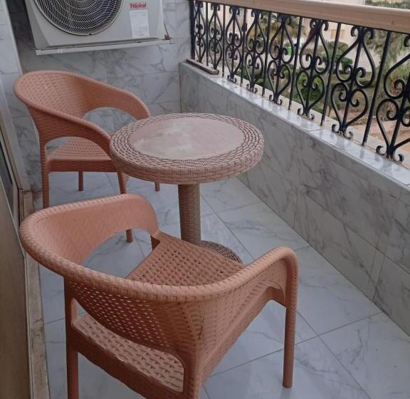 هتل کپسول قريه واحه الحجاز