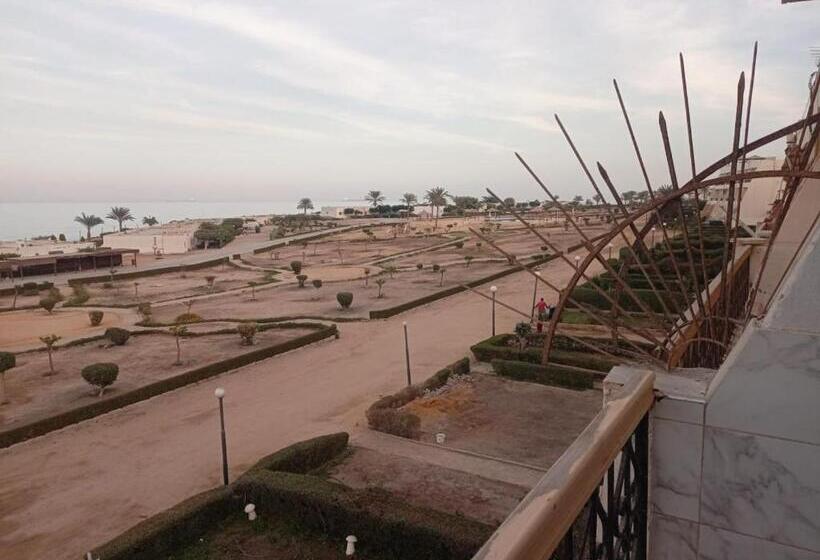 هتل کپسول قريه واحه الحجاز