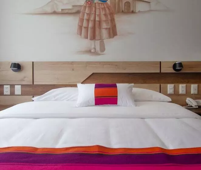 هتل Las Brisas Sur