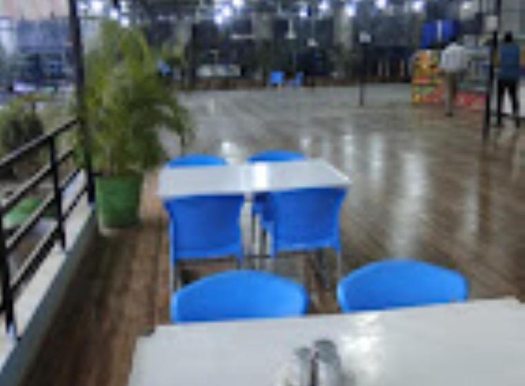 בית מלון כפרי Meghna And Restaurant,padhar Buzurg