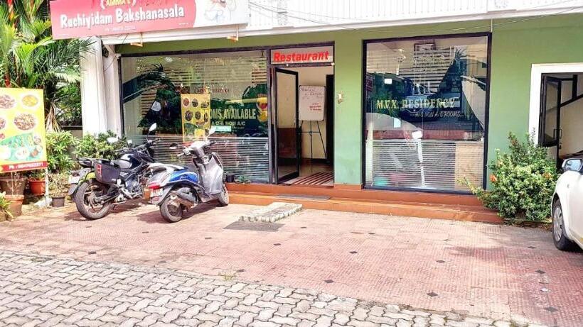 Hotel New Mvx Residency