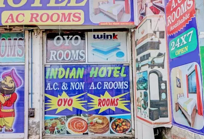 ホテル Oyo Indian
