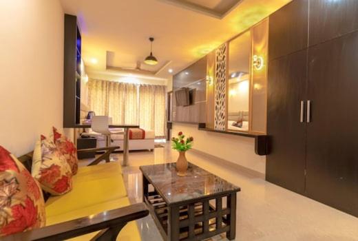 هتل Royals Moonlight Resort,bhimtal