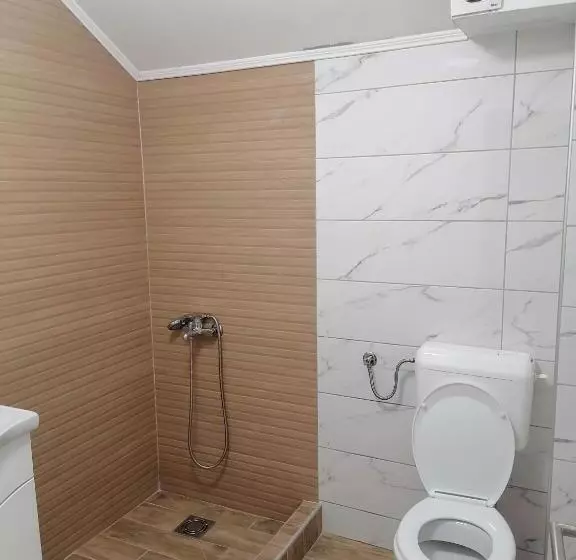 پانسیون Apartmani Lena