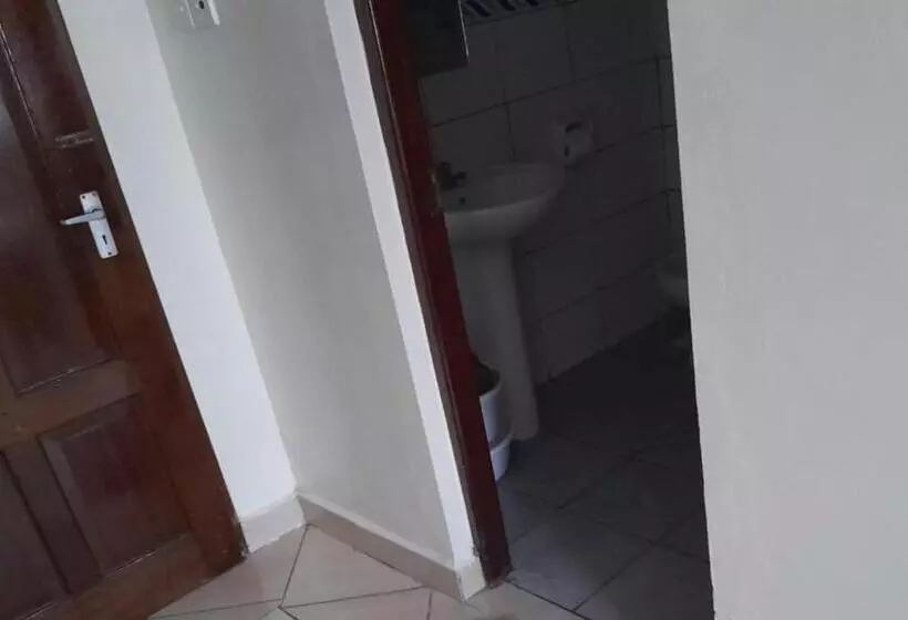 پانسیون Galene Abode Studio Apartment, Nyali