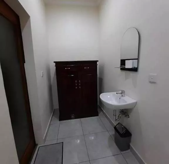 Majatalo Guest House Sudara