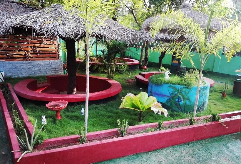 פנסיון Lord Of Beach Resort & Yoga Meditation Centre